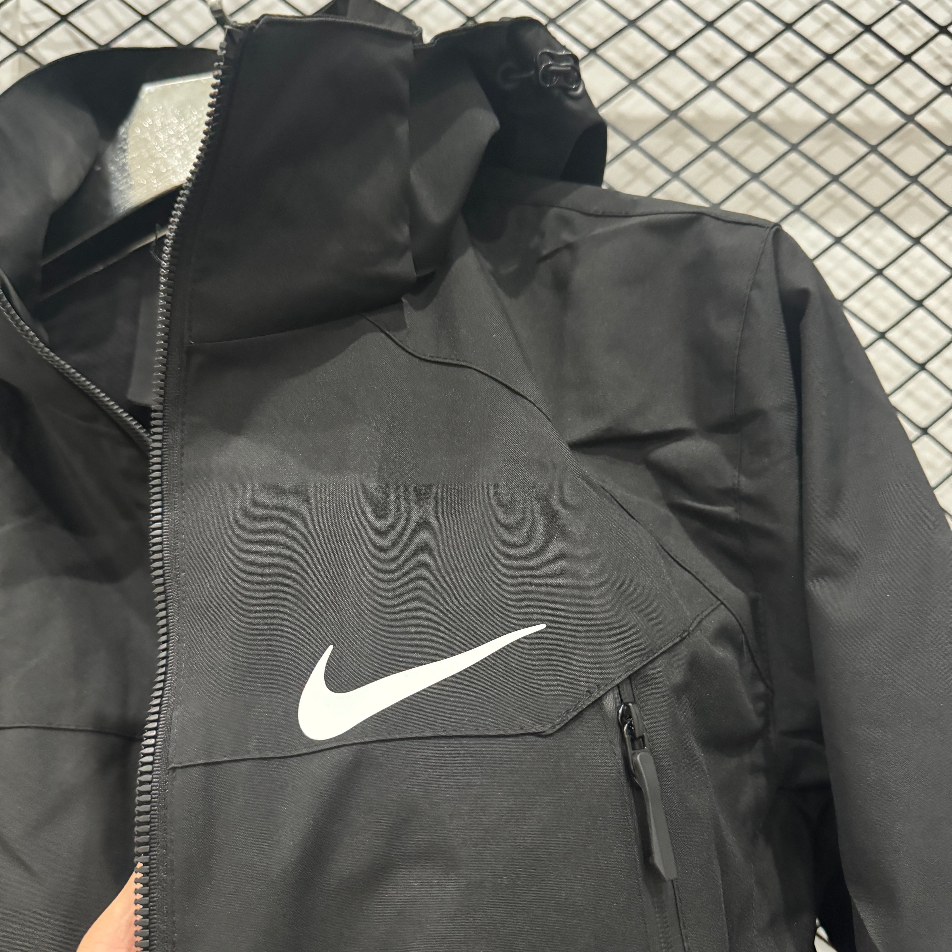 NKE - VESTE 4