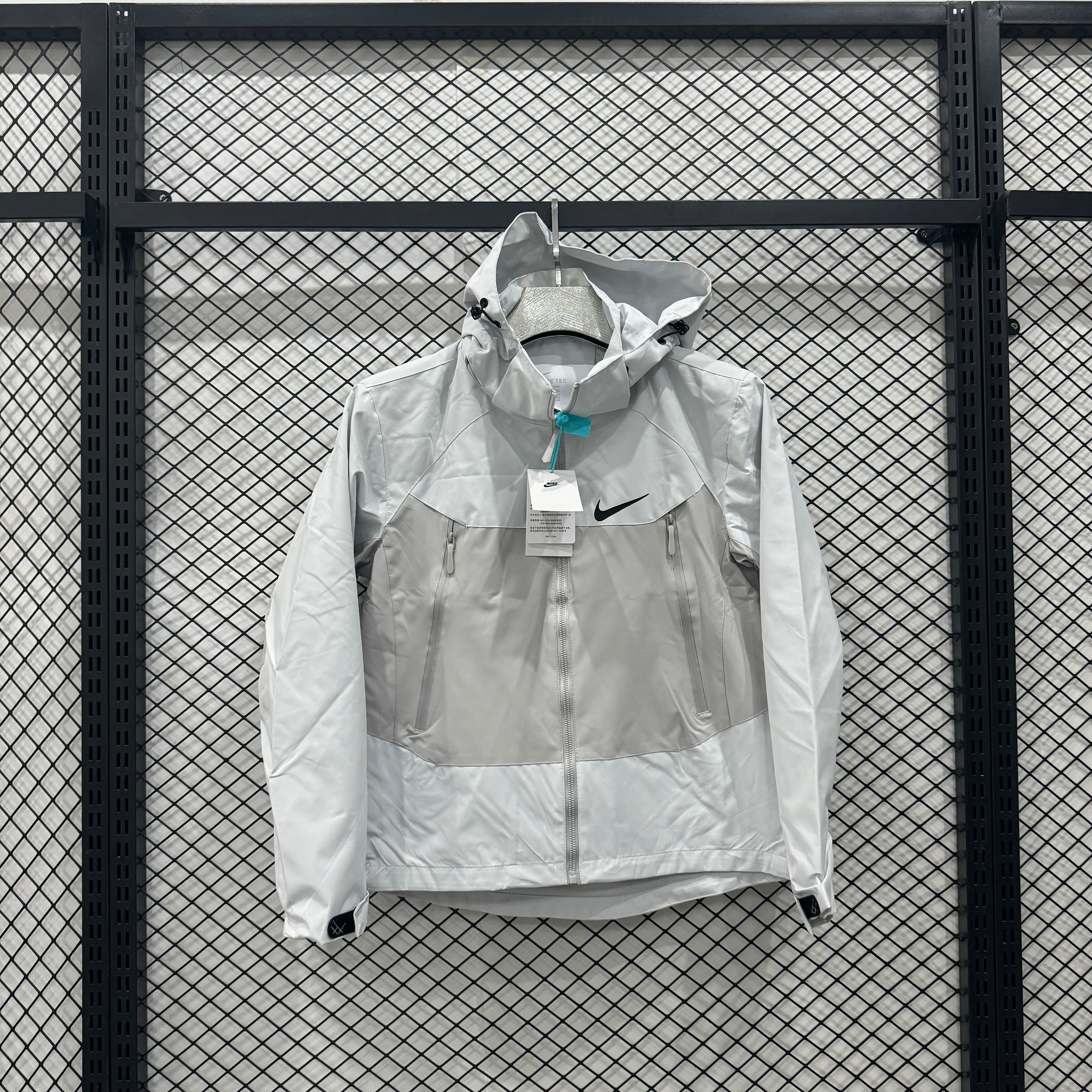 NKE - VESTE 4